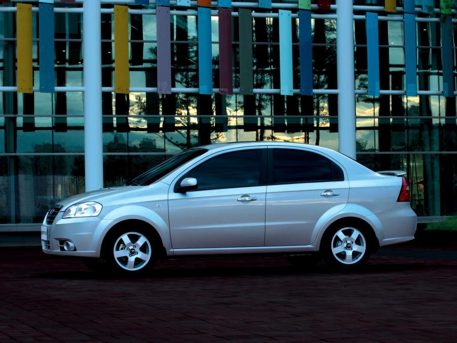  Daewoo Gentra 2006 года  (фото 8 из 15)
